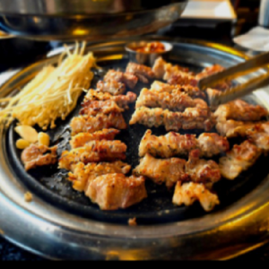[울산 북구] 노란꽃돼지 울산송정점
