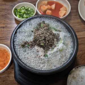[경기 평택] 아바이순대국밥
