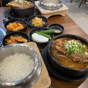 [광주 서구] 뼈대군국밥 광주상무점