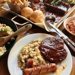 야미 앤 바베쿡스