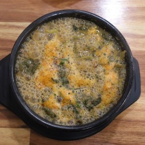 팔도국밥 육수당 서충주점