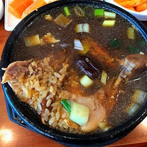 문동근 황금옻닭 삼계탕