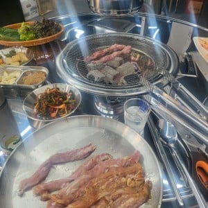 닭갈비랑 흑돼지