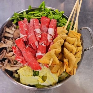 주남얼큰샤브칼국수 주남저수지점