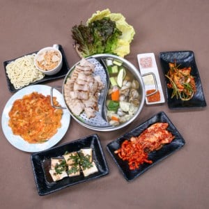 군산칼국수보쌈