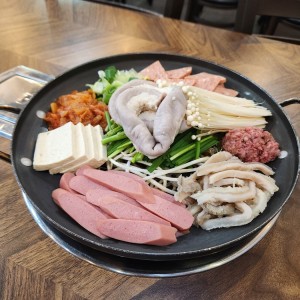 양박부대찌개 &쭈꾸미 역촌본점