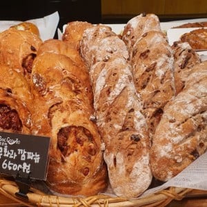 빵굼터 약수동점