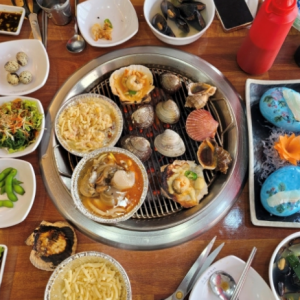 큰손회조개구이칼국수