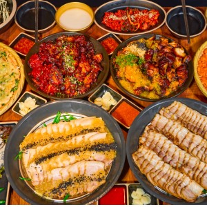 더맛있는족발보쌈 신림녹두점