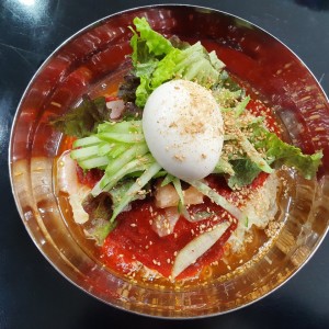 껌뻑밀면칼국수