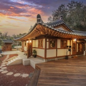 영진한옥애풀빌라