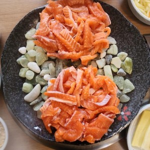 무지개송어짜글이