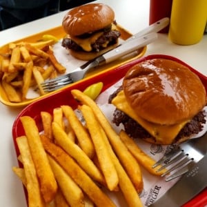 미드나잇버거 창원진해본점