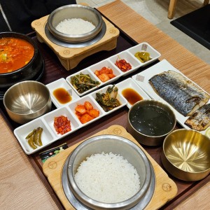 정백어가 가산퍼블릭점