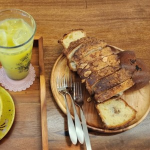 고아드베이커리카페