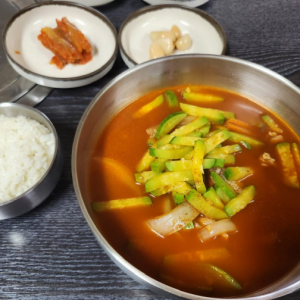 애호박국밥전문점