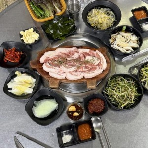 [경북 경주] 알찬뒷고기 경주본점