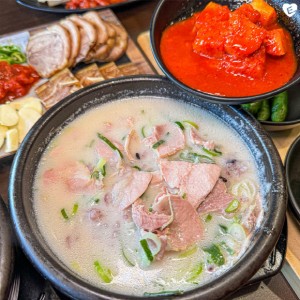 [경기 수원] 기울어진뚝배기 수원영통점