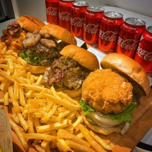 기프트버거 경남1호점