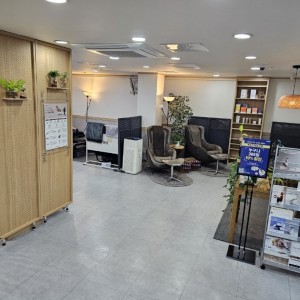 나비엘 명일 갤러리