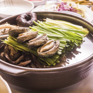 감나무집 동학사점