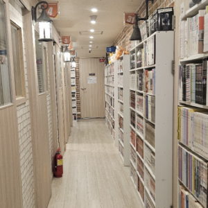 [서울 강남] 아지트 만화멀티카페