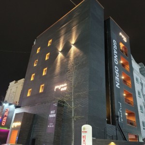 청주 호텔 페르소나