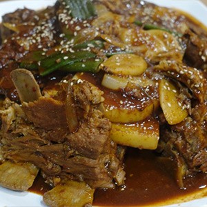 [서울 용산] 천하뼈다귀감자탕 보광점