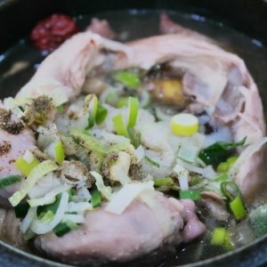 녹두반계탕과돌솥밥