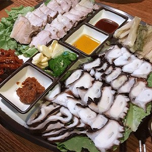 [서울 강남] 완도1957 강남구청역점