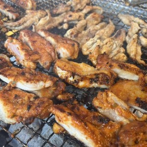 강촌명가숯불닭갈비