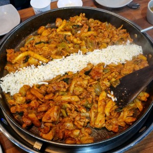춘천후평닭갈비 도래울본점