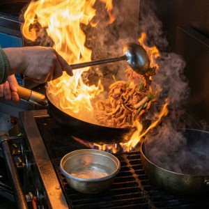 제육백서 알파시티점
