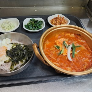 근본찌개집