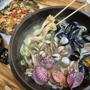 조마담칼국수 수원행궁동본점