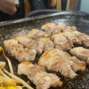 꿀꿀이한판구이