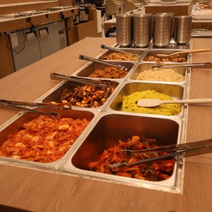 봄봄한식뷔페 성수점