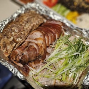 [강원 인제] 원통장충왕족발