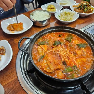 [인천 동구] 정정아식당 송림점