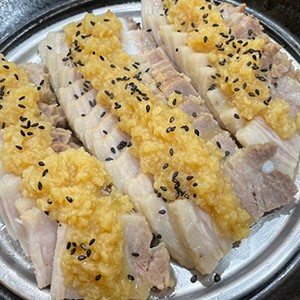 [대구 수성] 유림 손칼국수 마늘보쌈