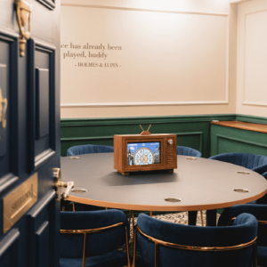 보드게임카페 홈즈앤루팡 신사가로수길점