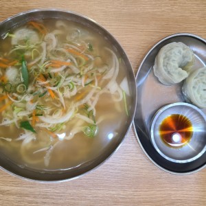 [경기 수원] 홍남매칼국수 망포역점