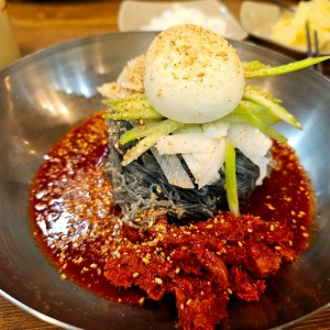 [강원 홍천] 속초회냉면 팔봉소머리국밥