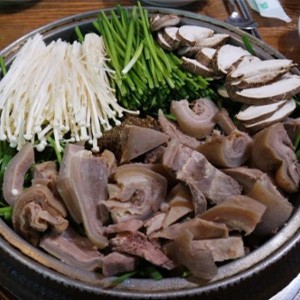 산천삼계탕염소육개장
