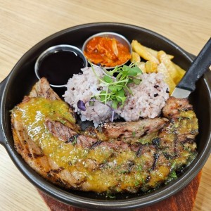 라라코스트 포항문덕점