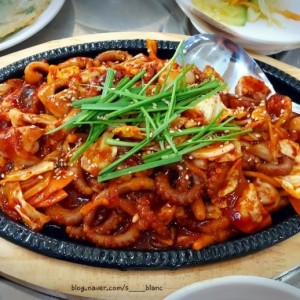 돌솥밥