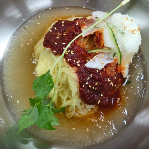 황금밀면갈비탕