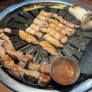 육갤러리 거제본점