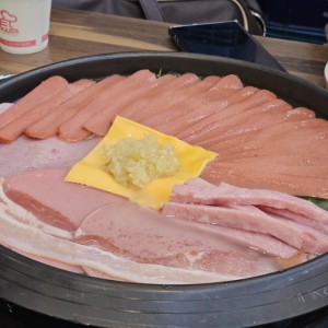 빅쭌부대찌개 성수점