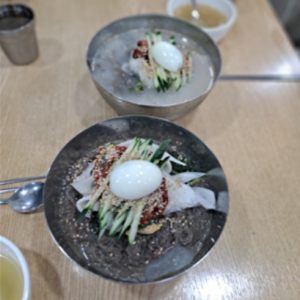 삼거리냉면